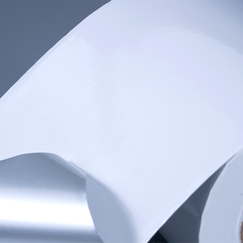 25мик глянцевая белая алюминизированная полиэфирная пленка самоклеящаяся этикетка с акриловым клеем на водной основе для струйной печати