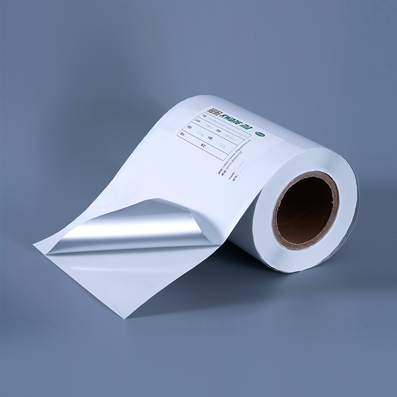25мик глянцевая белая алюминизированная полиэфирная пленка самоклеящаяся этикетка с акриловым клеем на водной основе для струйной печати